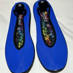 ARCOPEDICO Slip On NWOT